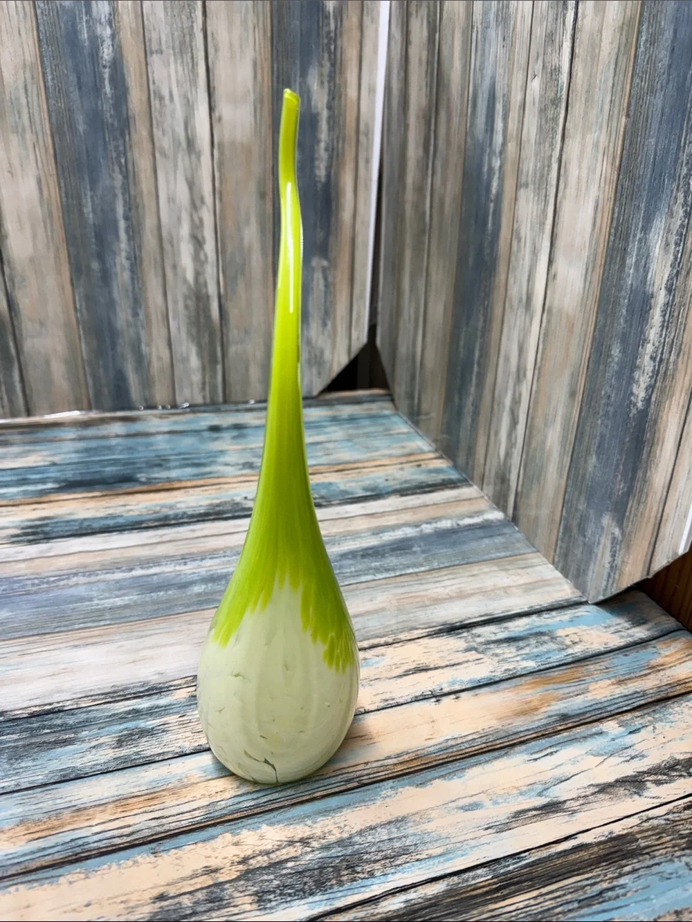 ⭐️Vintage Pier 1 Modern Elongated Gooseneck Lime Green White Art Glass Vase MCM